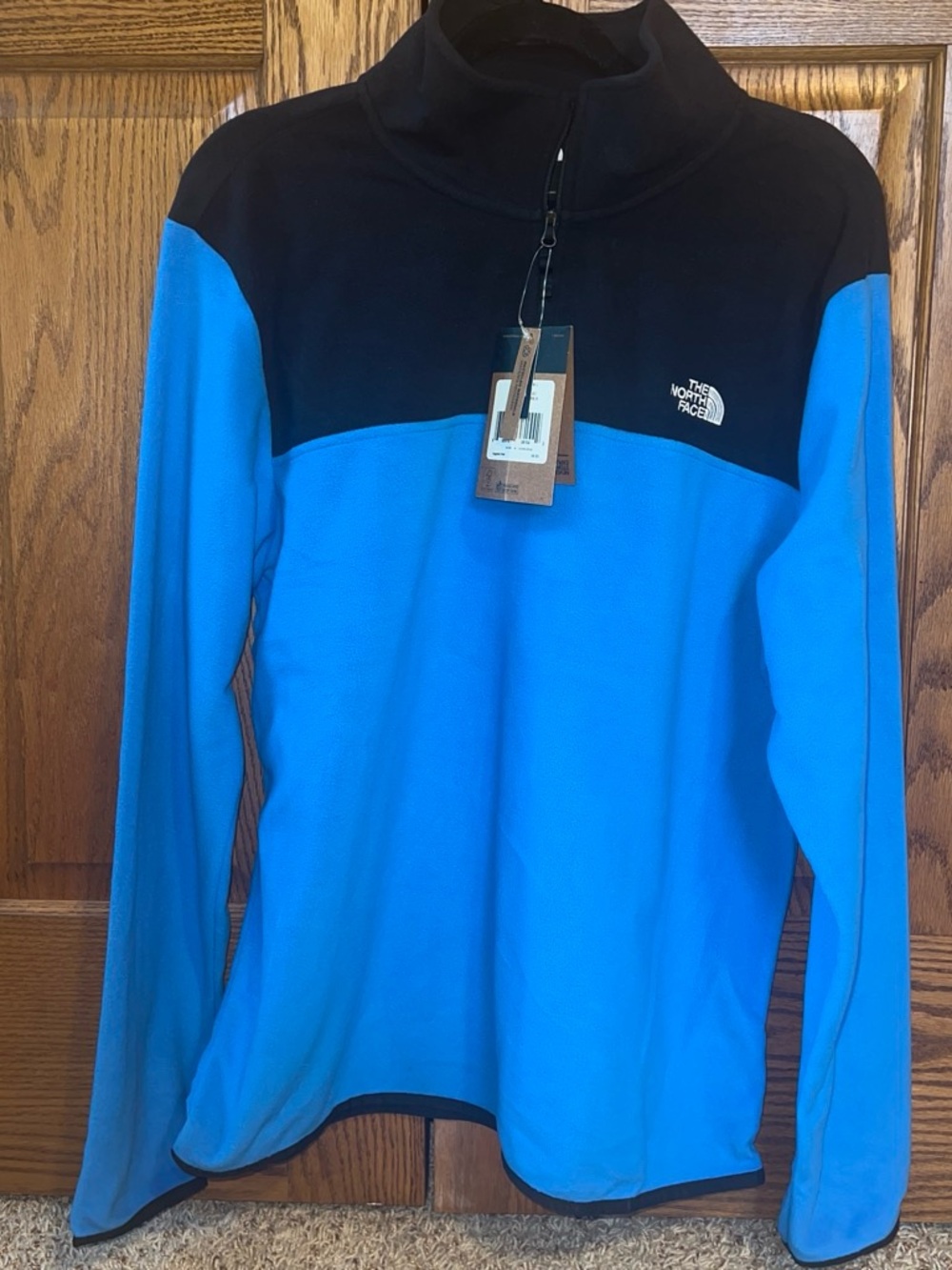 The North Face Men’s Black and Bright Blue Zip-Up Fleece Pullover